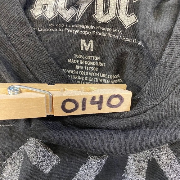 AC/DC Highway To Hell Graphic Tee Thrifted Vintage Style Size M - Picture 10 of 10